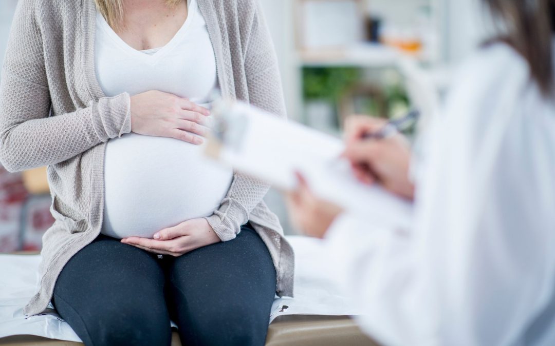 Grossesse : faut-il une assurance complémentaire ?